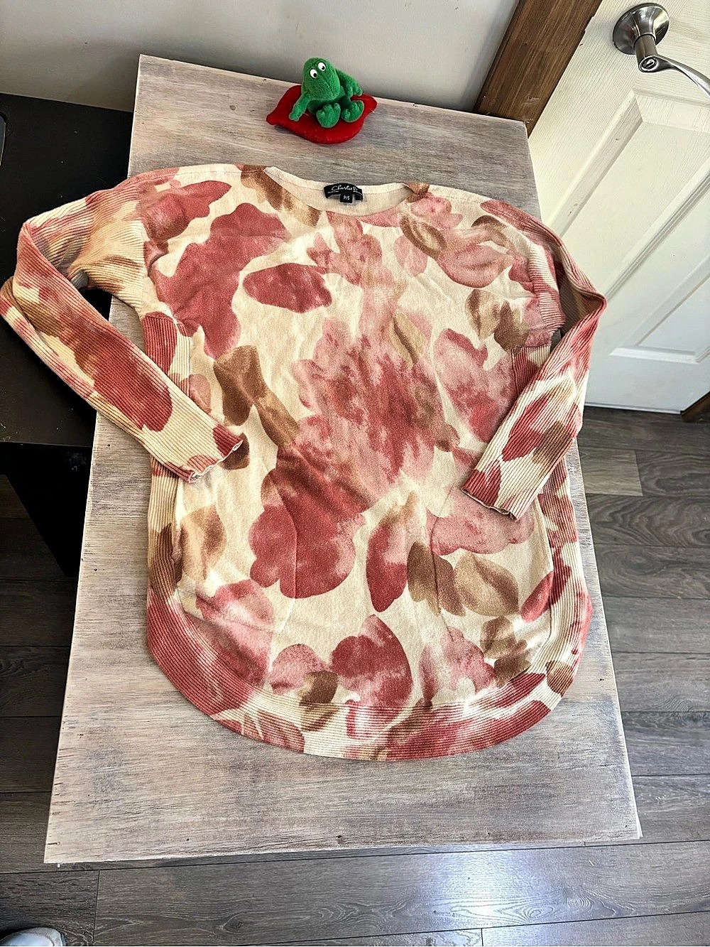 Destination Maternity Floral Long Sleeve Top in Pink & Cream